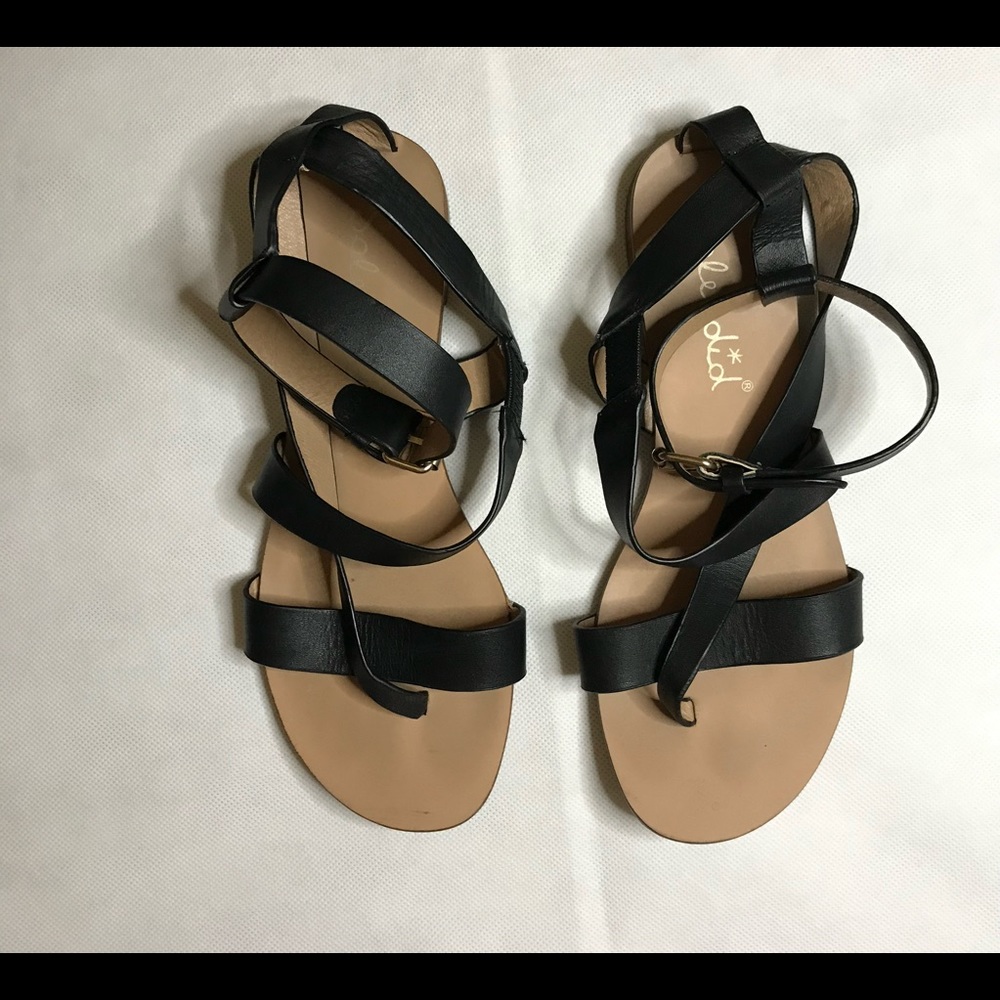 Strapped Sandals, 6M, Black